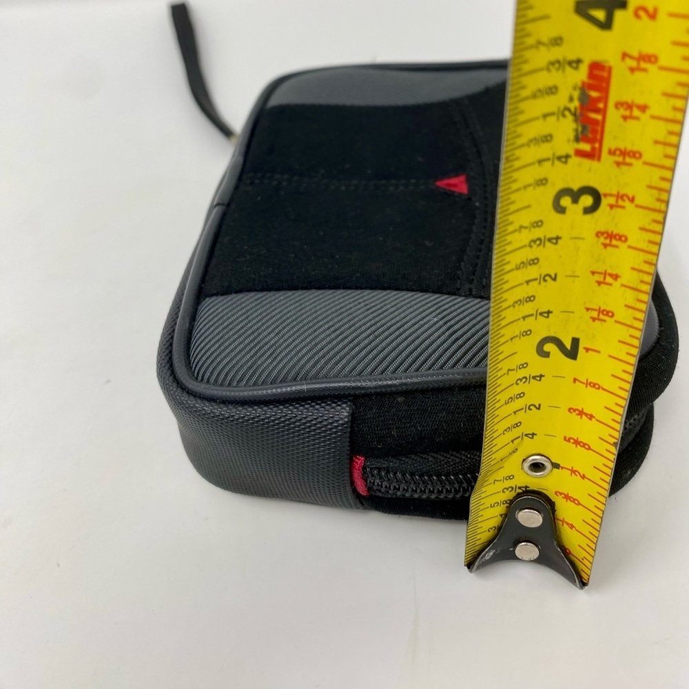 SwissGear by Wenger Black Wristlet - Picture 6 of 10